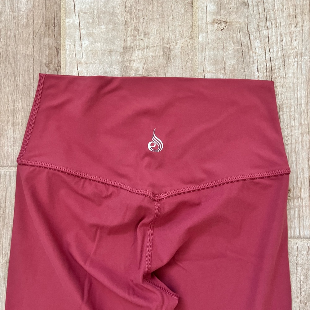 Ryderwear coral leggings